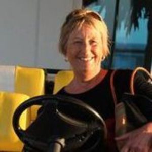 Meet your Posher, Dana